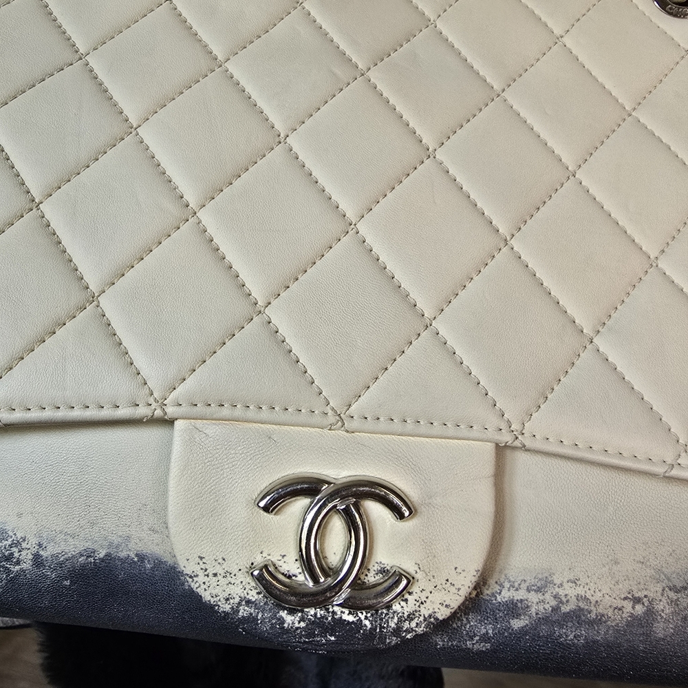 Authentic Chanel Blizzard Zip-flap Shoulder Bag - Picture 6 of 16